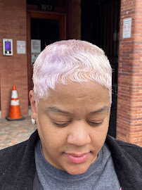 La Pearl Beauty Emporium Inc - Photo 2 - Car repair in Philadelphia, PA, Philadelphia