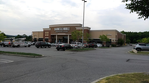 Book Store «Barnes & Noble», reviews and photos, 1245 NY-300, Newburgh, NY 12550, USA