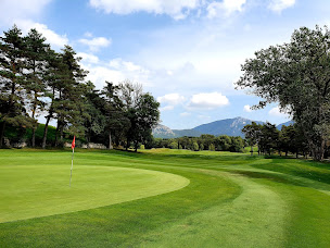 Photo n°12 de Golf de Taulane à La Martre ()