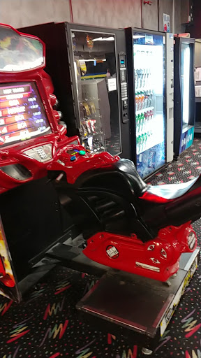 Bowling Alley «Val Lanes Recreation Center», reviews and photos, 100 Ashworth Rd, West Des Moines, IA 50265, USA