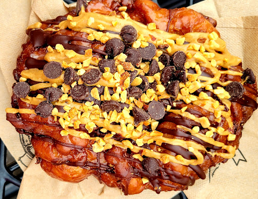 Donut Shop «Voodoo Doughnut Too», reviews and photos, 1501 NE Davis St, Portland, OR 97232, USA