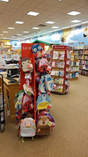 Book Store «Barnes & Noble», reviews and photos, 1180 Raritan Rd, Clark, NJ 07066, USA