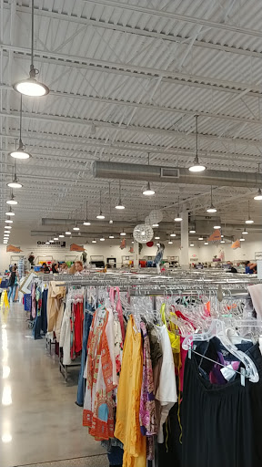 Charity «Goodwill Store & Donation Center», reviews and photos