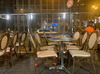 Atmosphère du Restaurant Pizza Camilia à Levallois-Perret - n°9