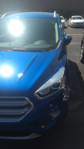 Ford Dealer «Arlington Heights Ford», reviews and photos, 801 W Dundee Rd, Arlington Heights, IL 60004, USA