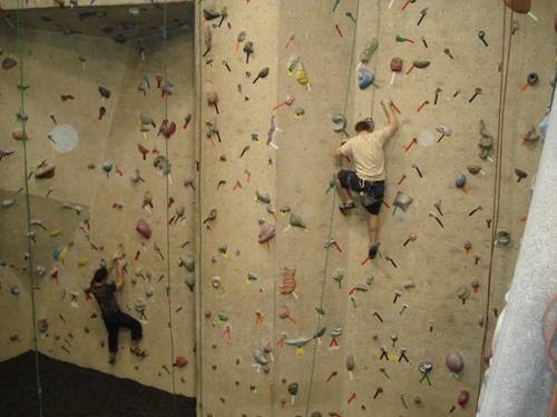 Gym «North Summit Climbing Gym», reviews and photos, 481 Bushkill Plaza Ln, Wind Gap, PA 18091, USA