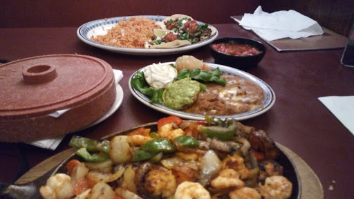 Shopping Mall «La Sierra Plaza Shopping Center», reviews and photos, La Sierra Ave, Riverside, CA 92505, USA