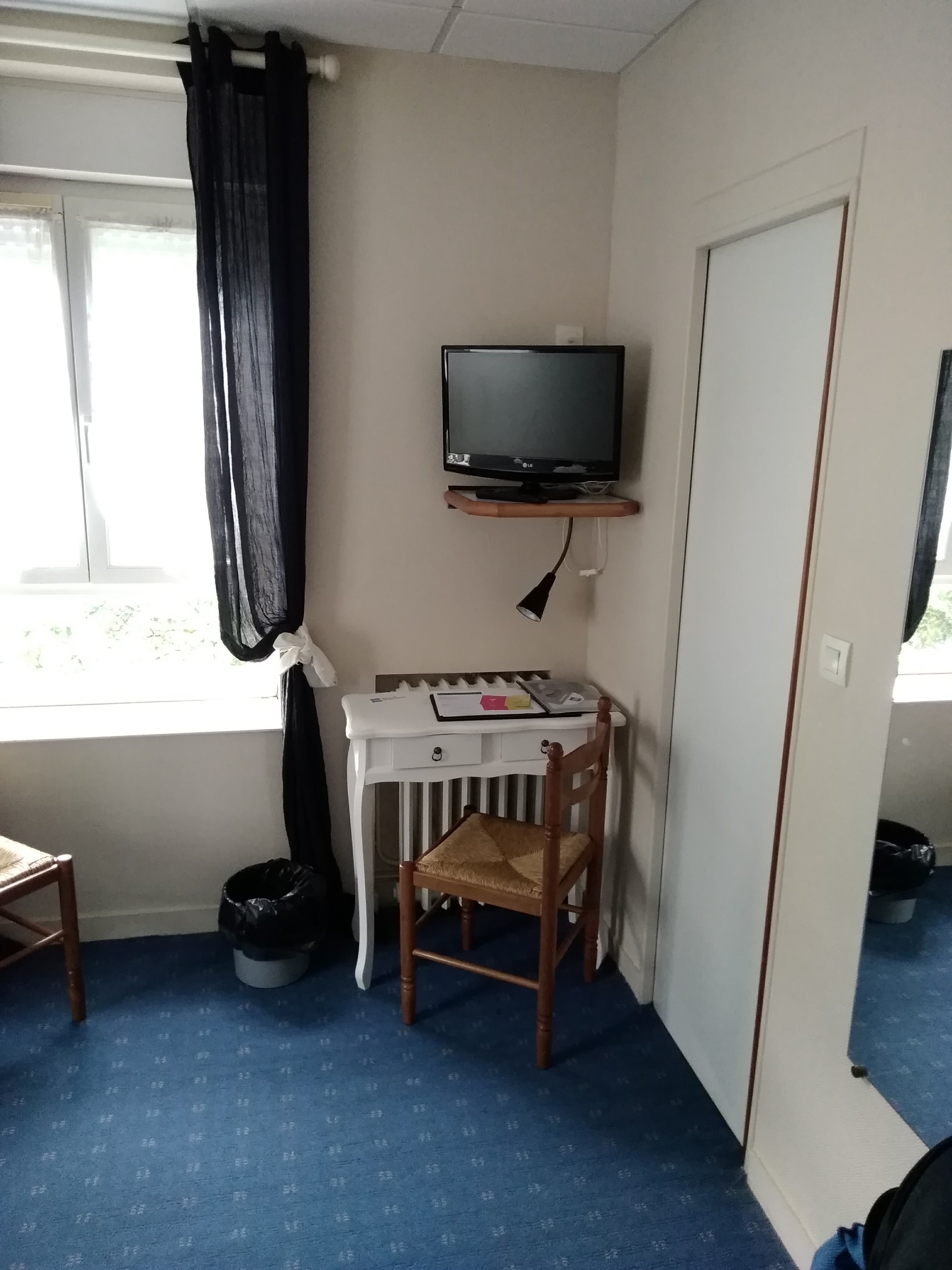 Photo n° 9 de l'avis de Phil. fait le 19/06/2018 à 17:46