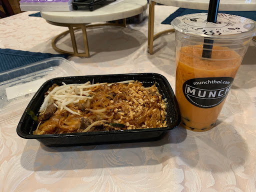 Munch Thai Food & Sweet Tea