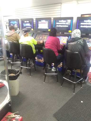 Pawn Shop «VIP Pawn Shop & Guns Orem», reviews and photos, 1015 State St, Orem, UT 84097, USA