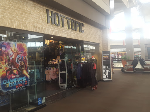 Shopping Mall «Greenbrier Mall», reviews and photos, 1401 Greenbrier Pkwy, Chesapeake, VA 23320, USA