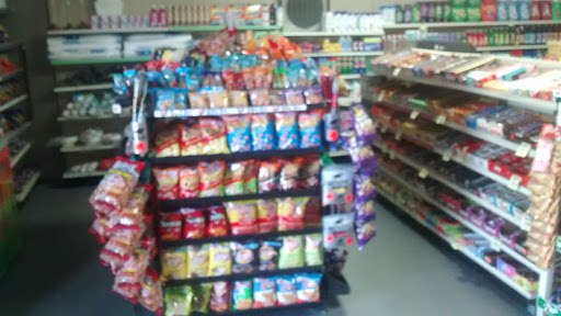 Grocery Store «Parkview Market», reviews and photos, 515 S Cardinal Ave, Stockton, CA 95215, USA