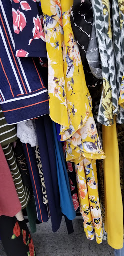 Clothing Store «Ross Dress for Less», reviews and photos, 6901 W Grand Ave, Gurnee, IL 60031, USA