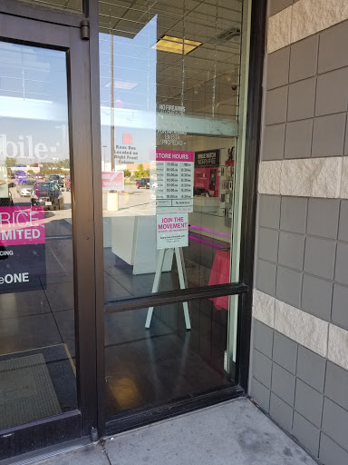Cell Phone Store «T-Mobile», reviews and photos, 507A Interstate 45 S, Conroe, TX 77301, USA