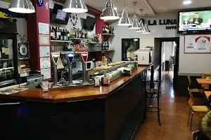 La Luna Bikes & Caffe image
