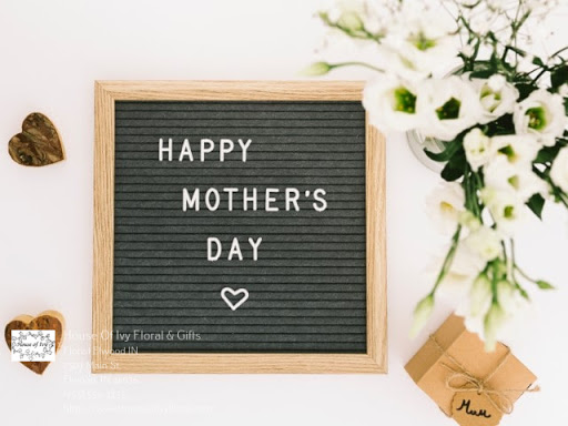 Florist «House Of Ivy Floral & Gifts», reviews and photos, 2507 Main St, Elwood, IN 46036, USA