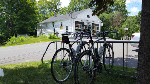 Grocery Store «Granville Country Store», reviews and photos, 11 Granby Rd, Granville, MA 01034, USA