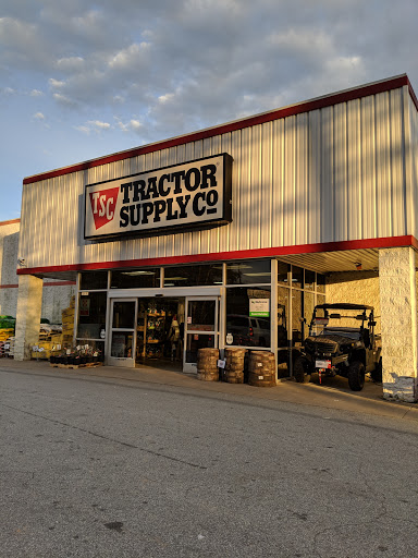Home Improvement Store «Tractor Supply Co.», reviews and photos, 10161 Lochridge Blvd, Covington, GA 30014, USA