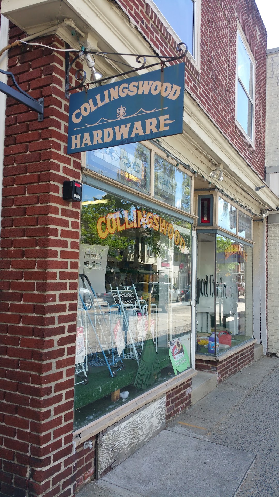 Collingswood Hardware