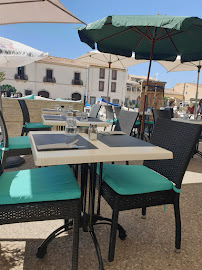 Atmosphère du Restaurant La Tavola à Marseillan - n°4