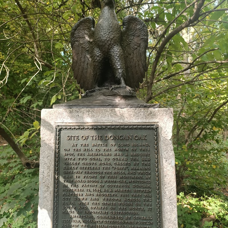 Dongan Oak Monument