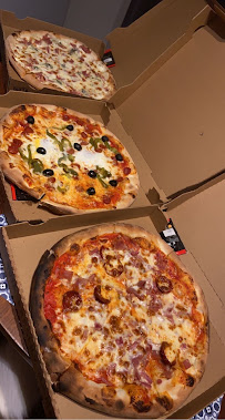 Plats et boissons du Pizzeria Andiamo Pizza Ormoy - n°6