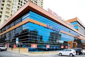 Baku Mall image