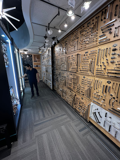 Lighting Store «Gross Electric, Inc.», reviews and photos, 2232 S Industrial Hwy, Ann Arbor, MI 48104, USA