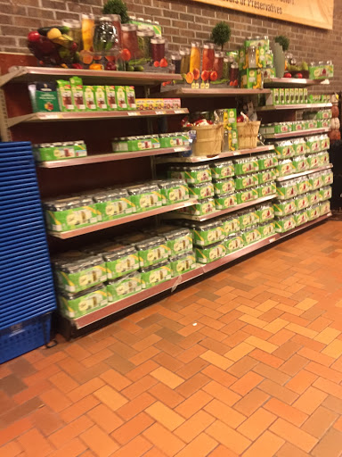 Supermarket «Wegmans», reviews and photos, 6789 E Genesee St, Fayetteville, NY 13066, USA