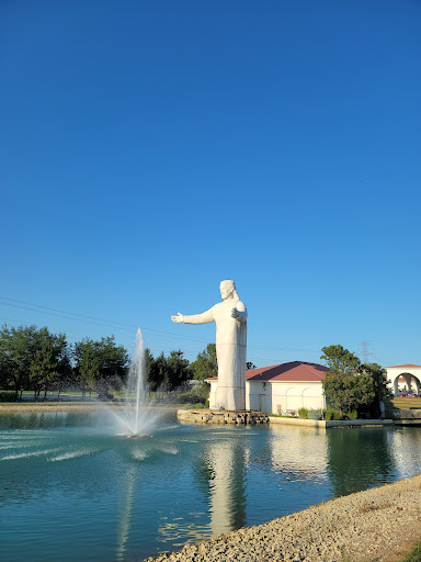 Monument «King of Kings», reviews and photos, 903 Union Rd, Lebanon, OH 45036, USA
