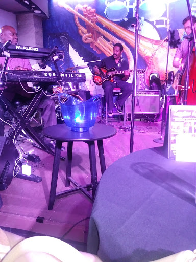 Jazz Club «Martini Blu», reviews and photos, 5060 Farm to Market 1960 Rd W, Houston, TX 77069, USA