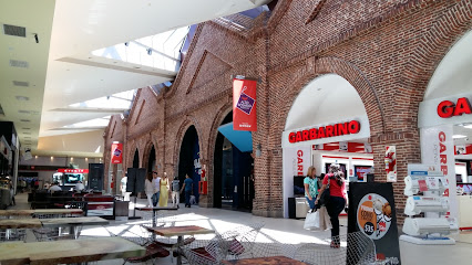 Alto Rosario Shopping. photo