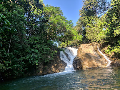 Cascada Piedras