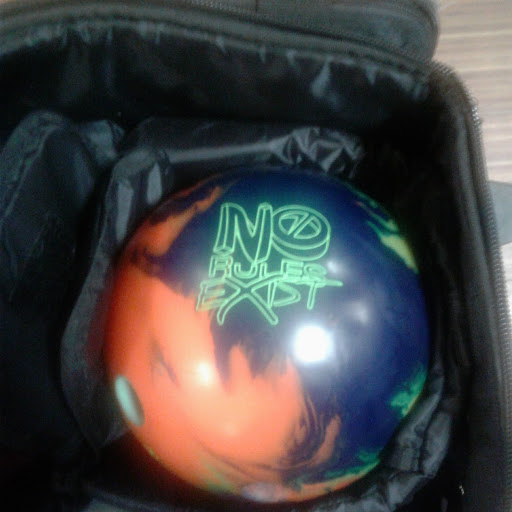 Bowling Alley «Rockville Centre Lanes», reviews and photos, 100 Maple Ave, Rockville Centre, NY 11570, USA