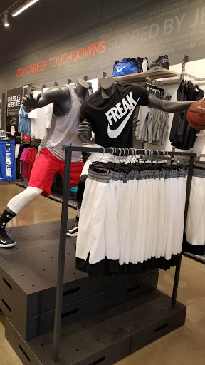 Clothing Store «Nike Factory Store», reviews and photos, 7105 Mills Civic Pkwy #140, West Des Moines, IA 50266, USA
