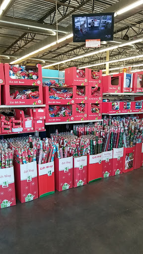 Dollar Store «FAMILY DOLLAR», reviews and photos, 340 Cape Coral Pkwy E, Cape Coral, FL 33904, USA