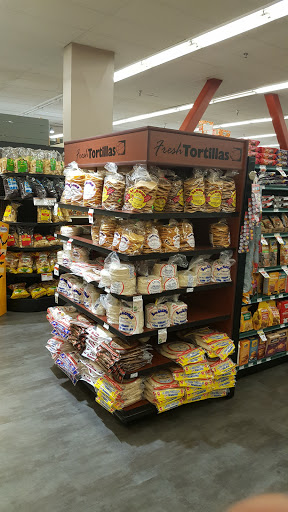 Grocery Store «Nob Hill Foods», reviews and photos, 1912 Main St, Watsonville, CA 95076, USA