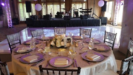 Country Club «Royal Oaks Country Club», reviews and photos, 2910 Royal Oaks Club Dr, Houston, TX 77082, USA