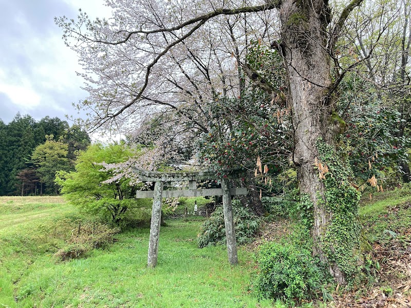 稲田姫の産湯の池