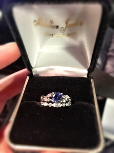 Wholesale Jeweler «Medallion Jewelers», reviews and photos, 308 SW Alder St, Portland, OR 97204, USA