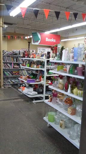 Thrift Store «Savers», reviews and photos, 500 Cochituate Rd, Framingham, MA 01701, USA