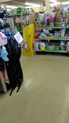 Dollar Store «FAMILY DOLLAR», reviews and photos, 1683 E Hinson Ave, Haines City, FL 33844, USA