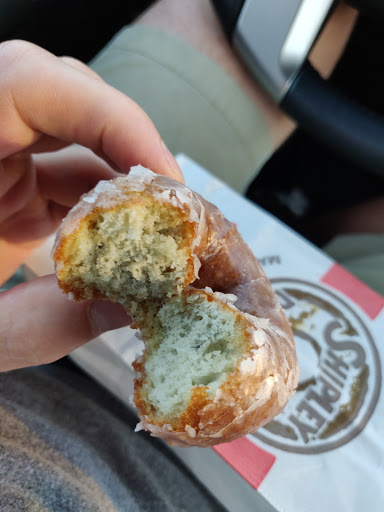 Donut Shop «Shipley Do-Nuts», reviews and photos, 1522 S 77 Sunshine Strip, Harlingen, TX 78550, USA