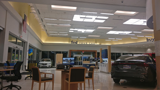 Used Car Dealer «CarMax», reviews and photos, 6555 Carlisle Pike, Mechanicsburg, PA 17050, USA