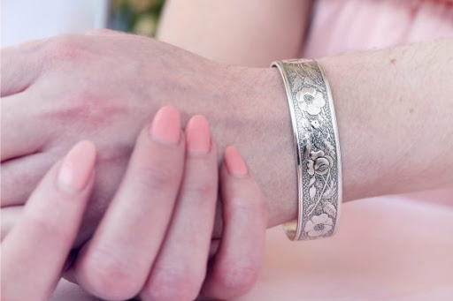 Jewelry Store «Argo & Lehne Jewelers», reviews and photos, 3100 Tremont Rd, Columbus, OH 43221, USA