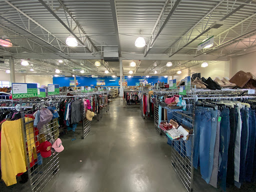 Thrift Store «Goodwill», reviews and photos