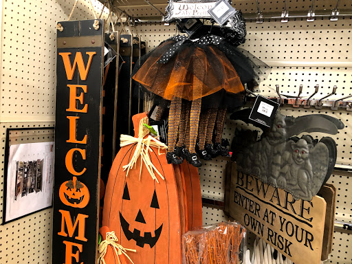 Discount Store «Big Lots», reviews and photos, 8563 Watson Rd, Webster Groves, MO 63119, USA