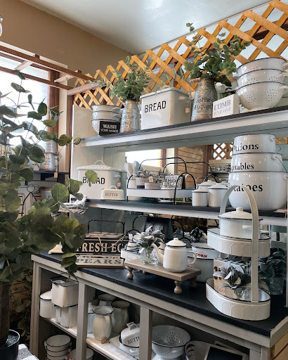 Gift Shop «The Warehouse Gift Shops», reviews and photos, 60 Chestnut St, Lockport, NY 14094, USA