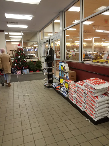 Supermarket «Price Chopper», reviews and photos, 320 W Bridge St, Catskill, NY 12414, USA