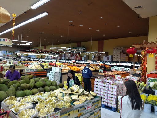 Asian Grocery Store «Hoa Binh Garden Grove Supermarket», reviews and photos, 13922 Brookhurst St, Garden Grove, CA 92843, USA